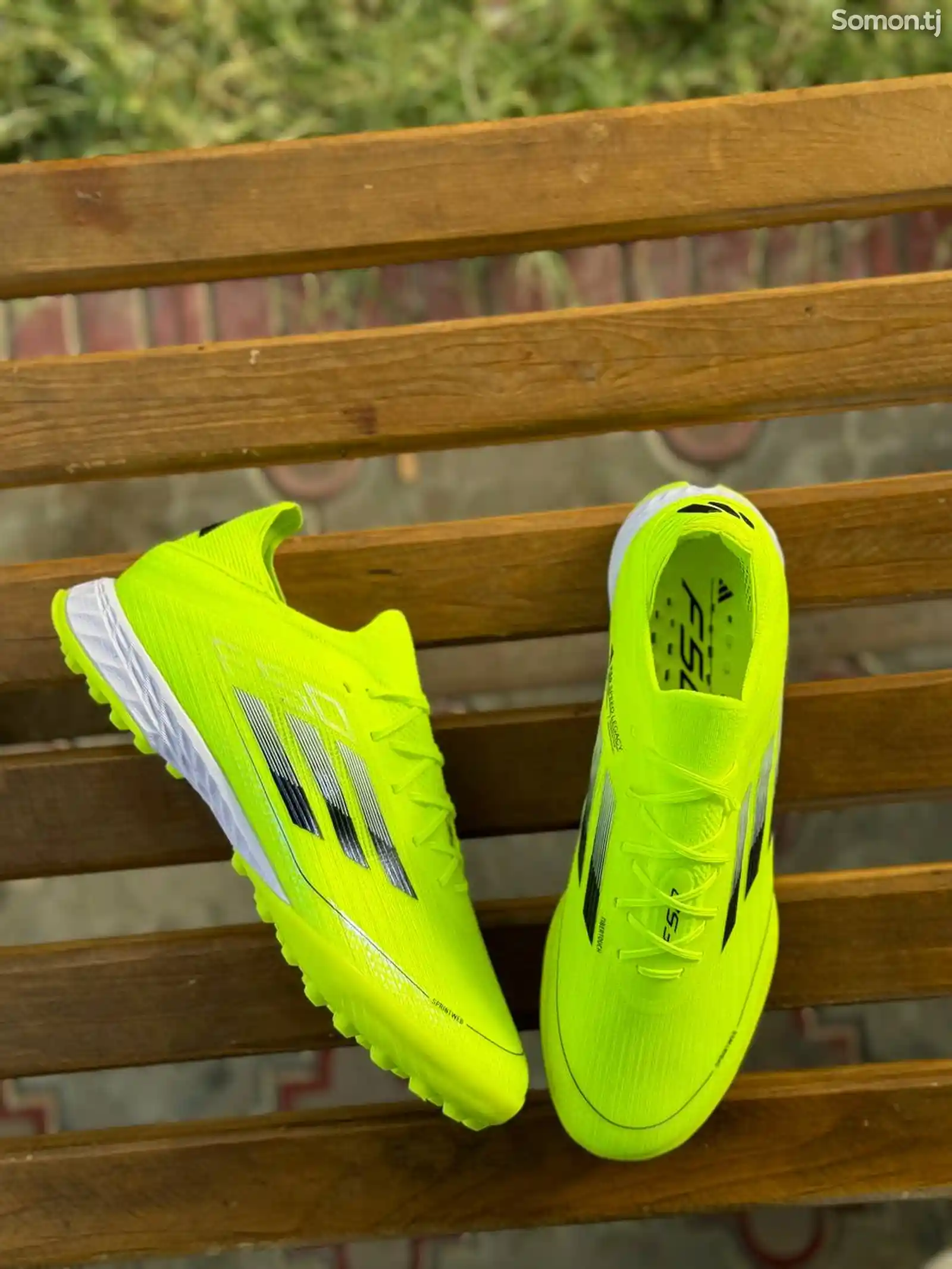 Сороконожки adidas f50