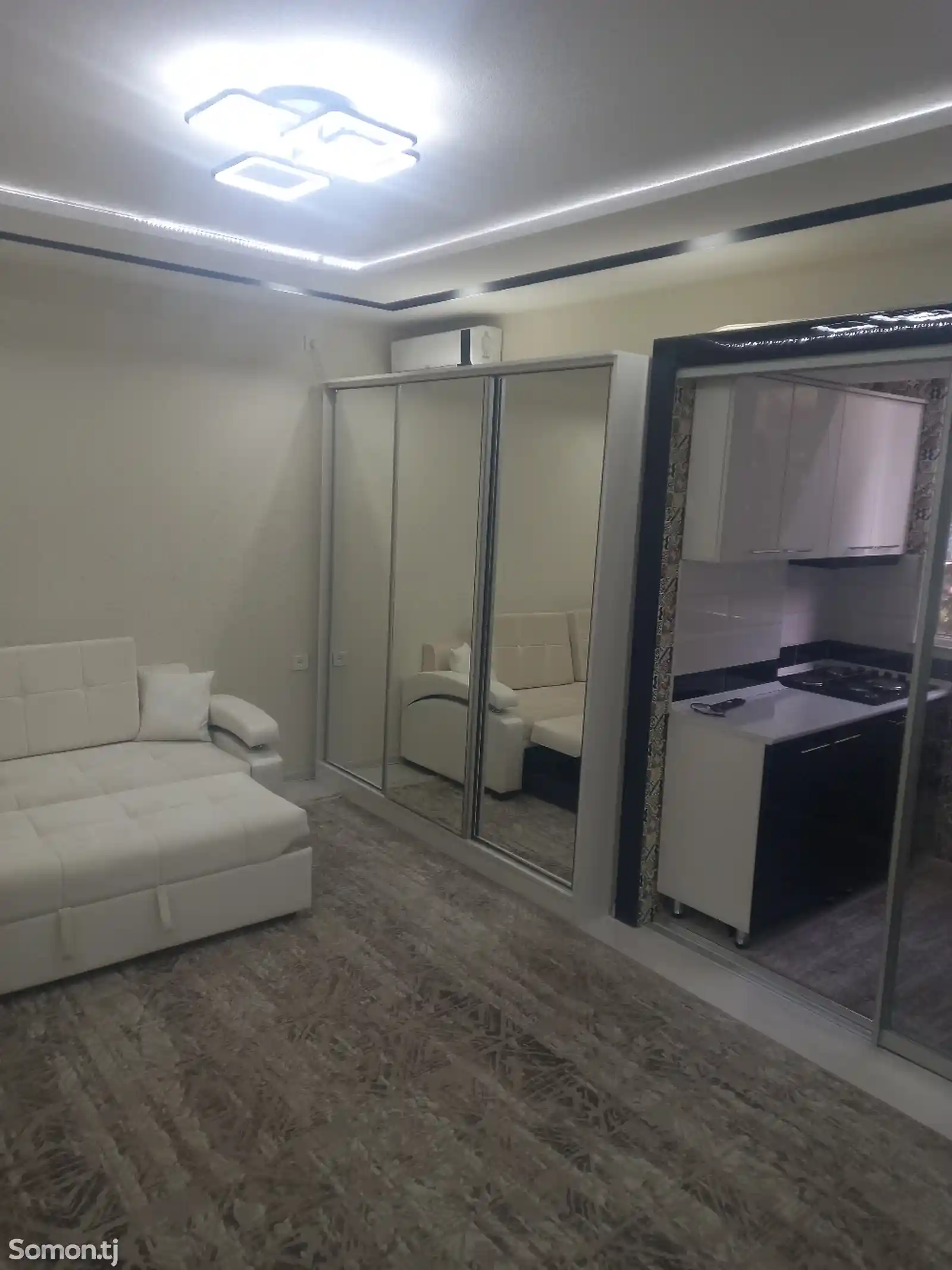 1-комн. квартира, 3 этаж, 28 м², Универмаг-4