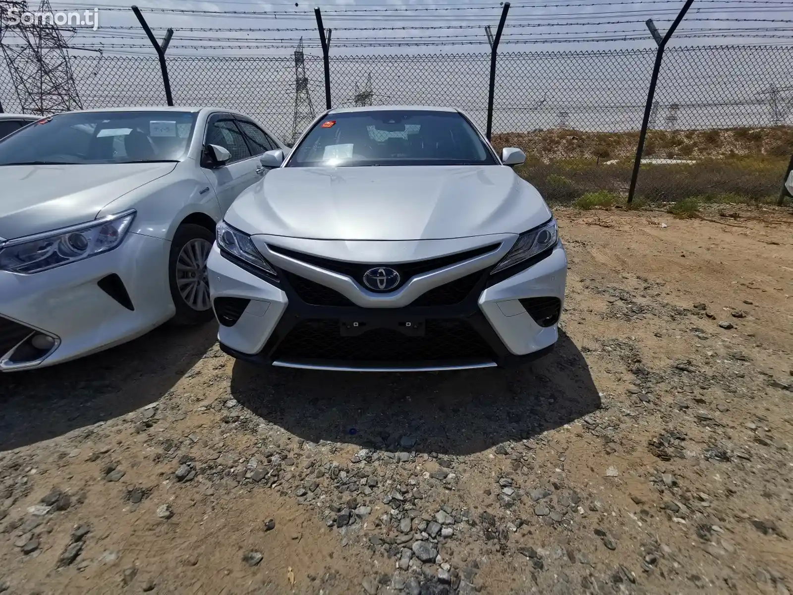 Toyota Camry, 2018-1