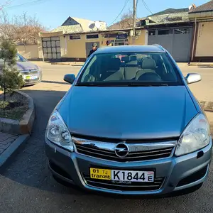 Opel Astra H, 2009