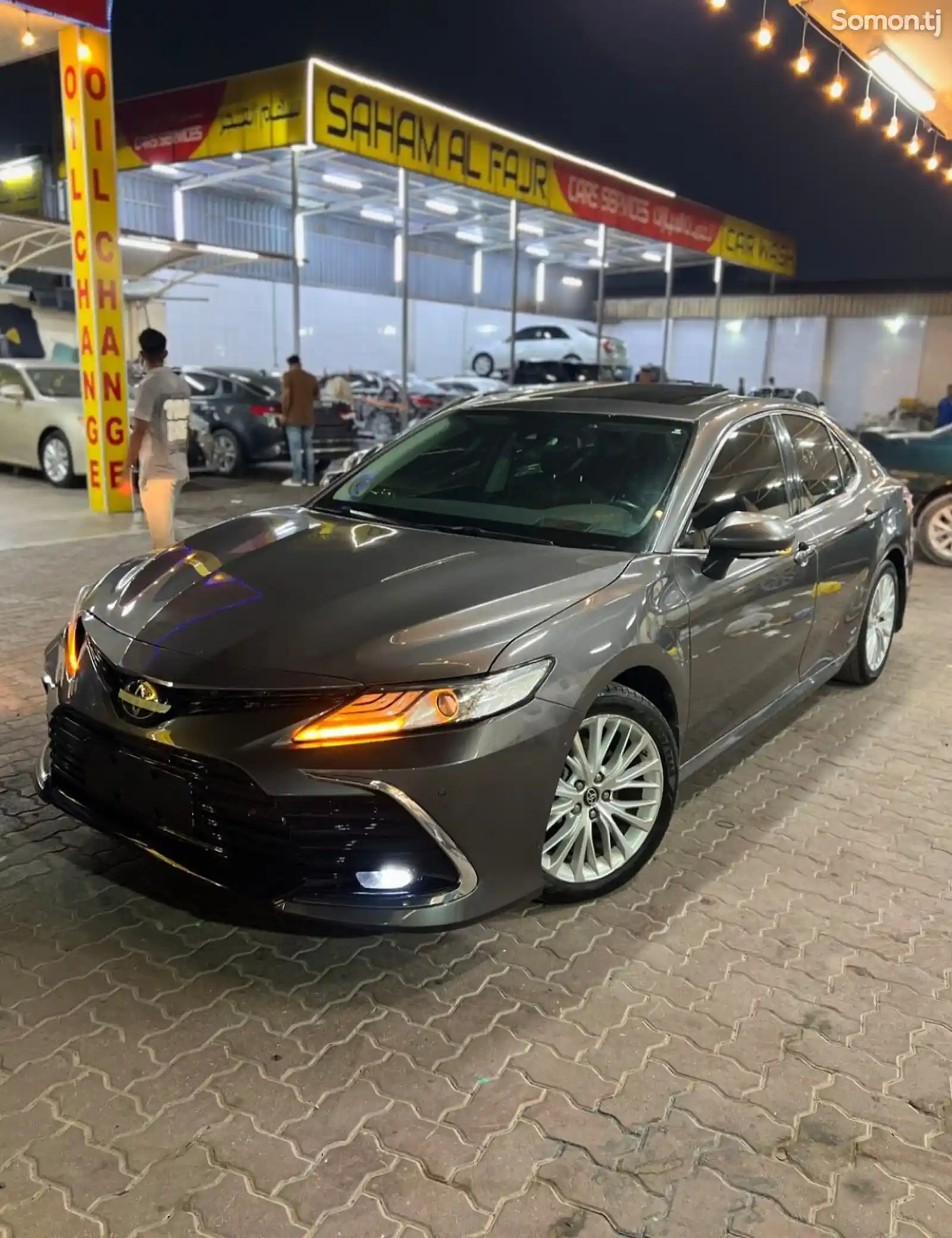 Toyota Camry, 2019-5