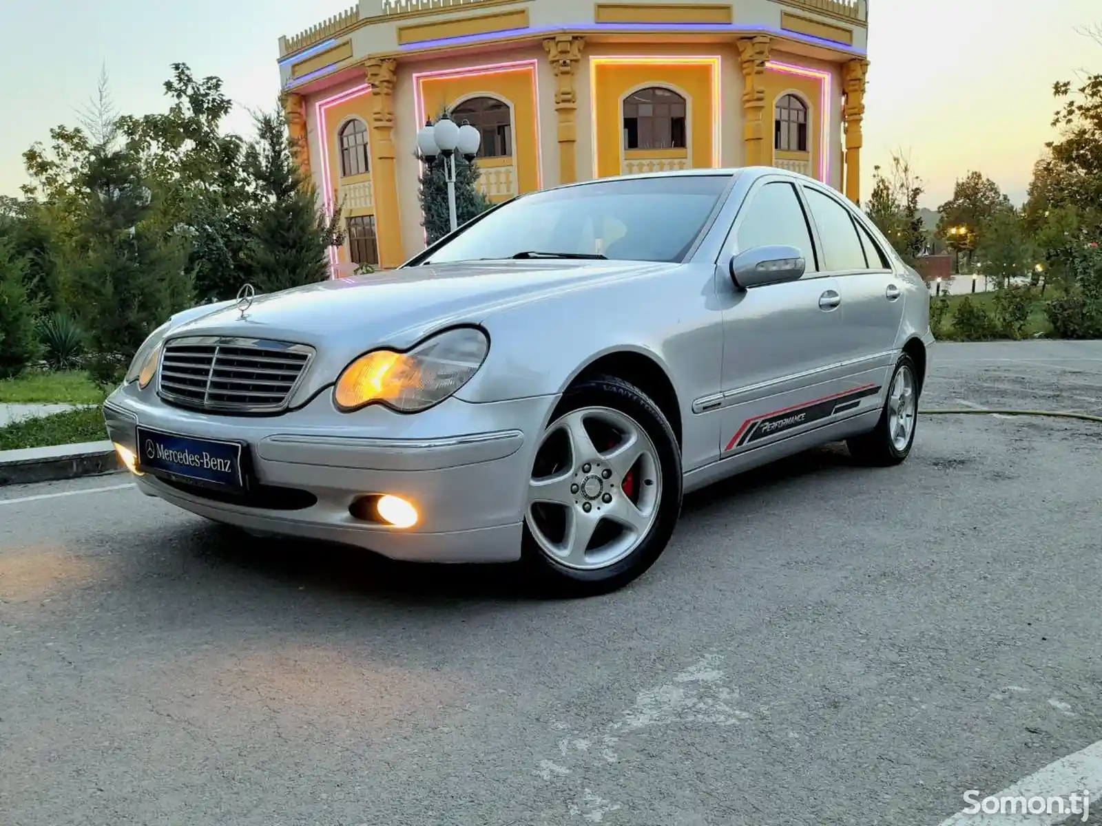 Mercedes-Benz C class, 2002-5