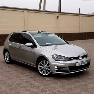 Volkswagen Golf, 2015