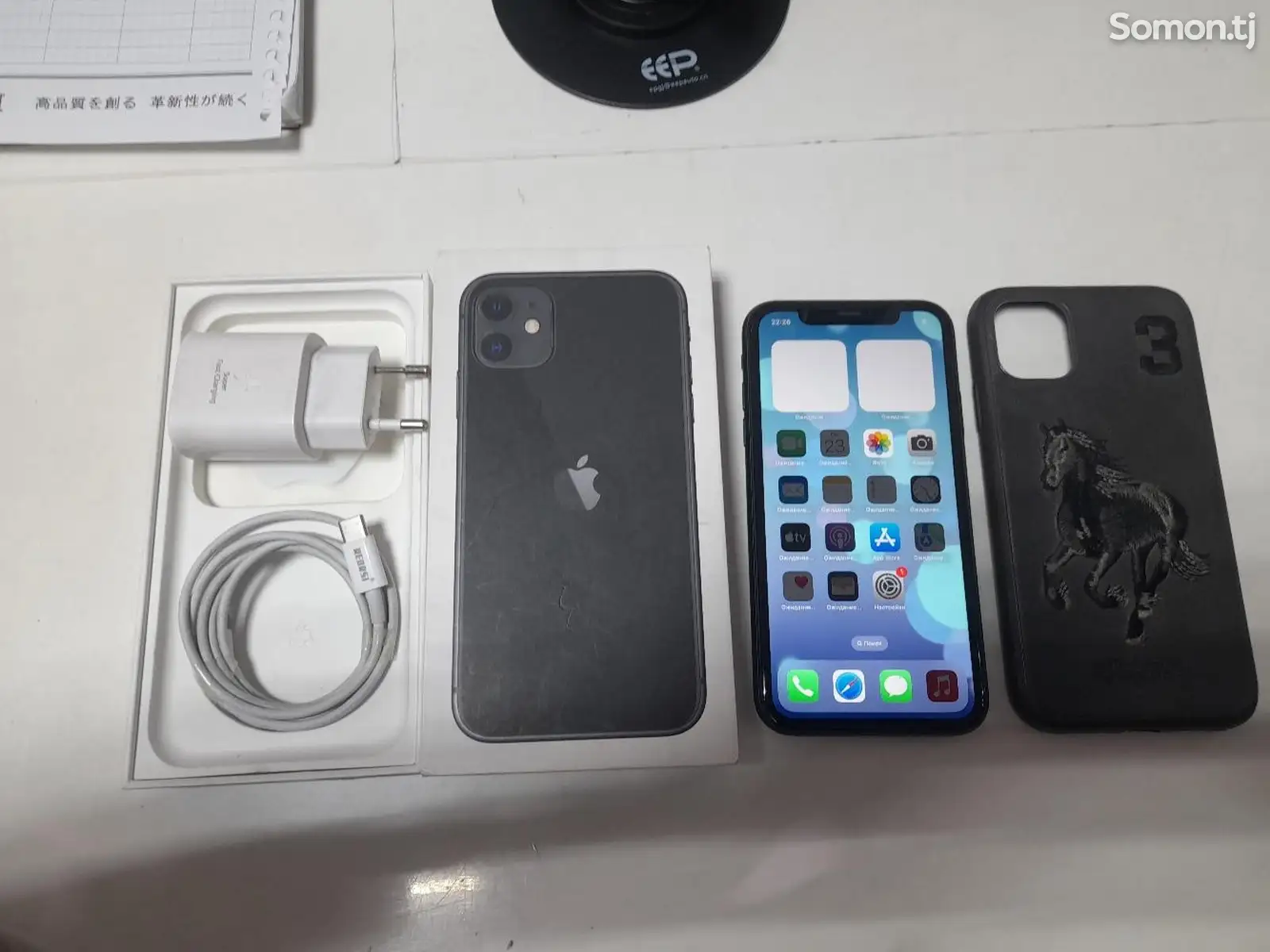 Apple iPhone 11, 64 gb, Black-1