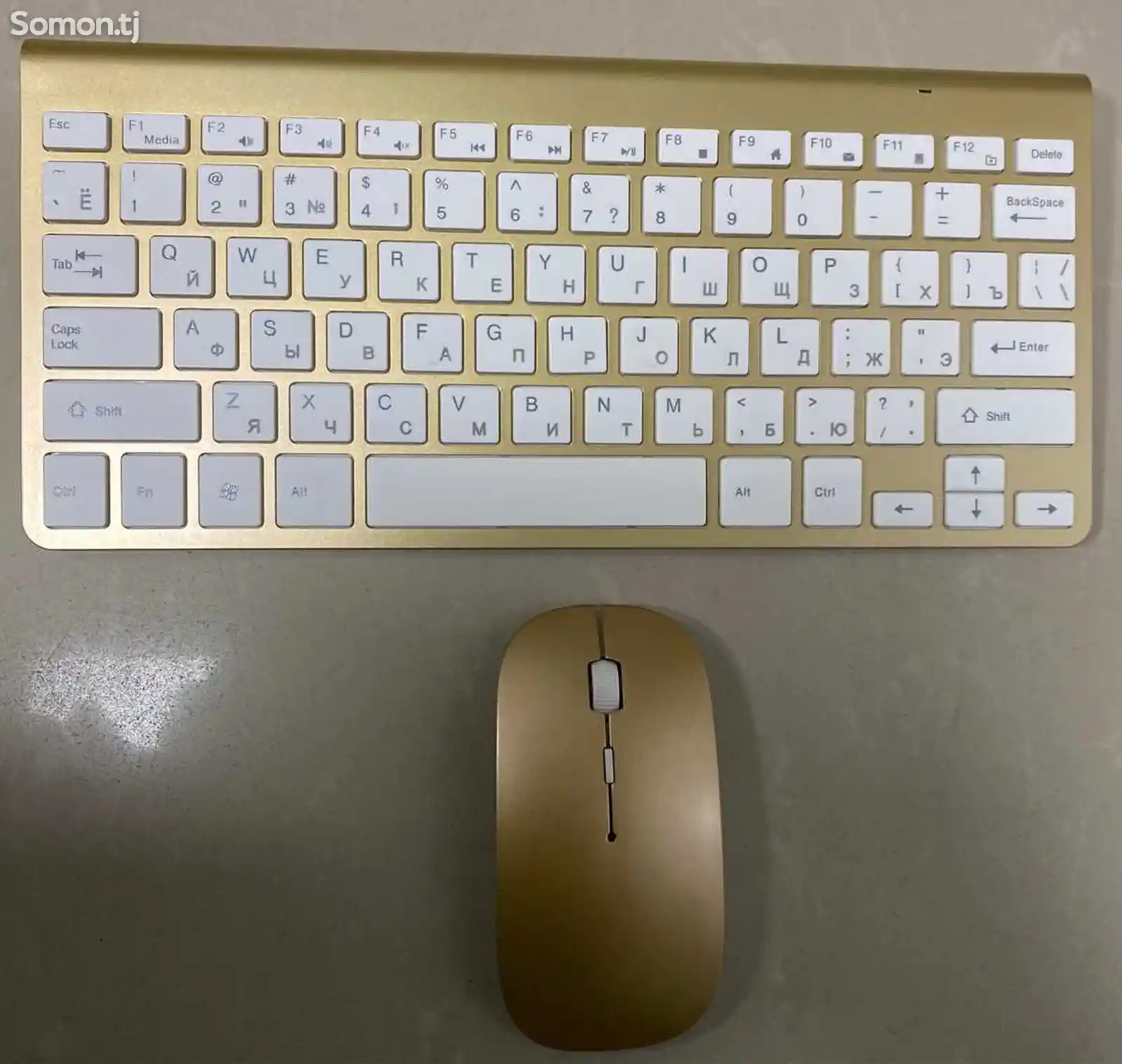 Беспроводная клавиатура и мышь-3