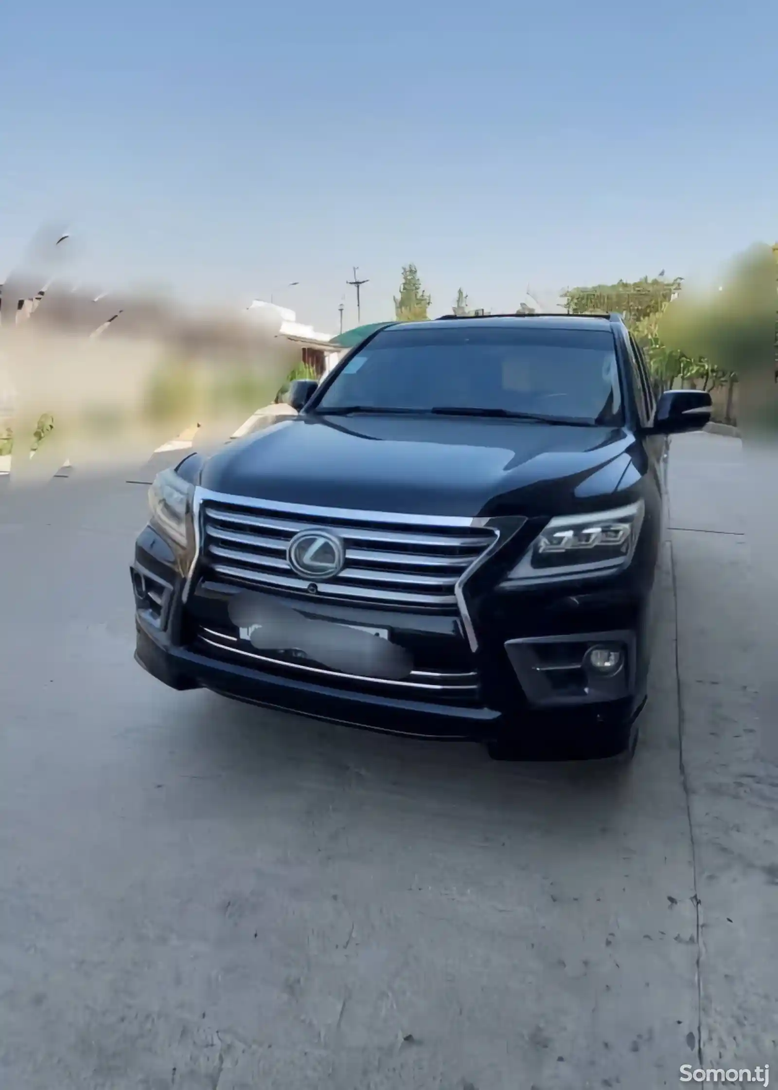 Lexus LX series, 2010-2