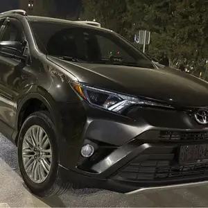 Toyota RAV 4, 2017