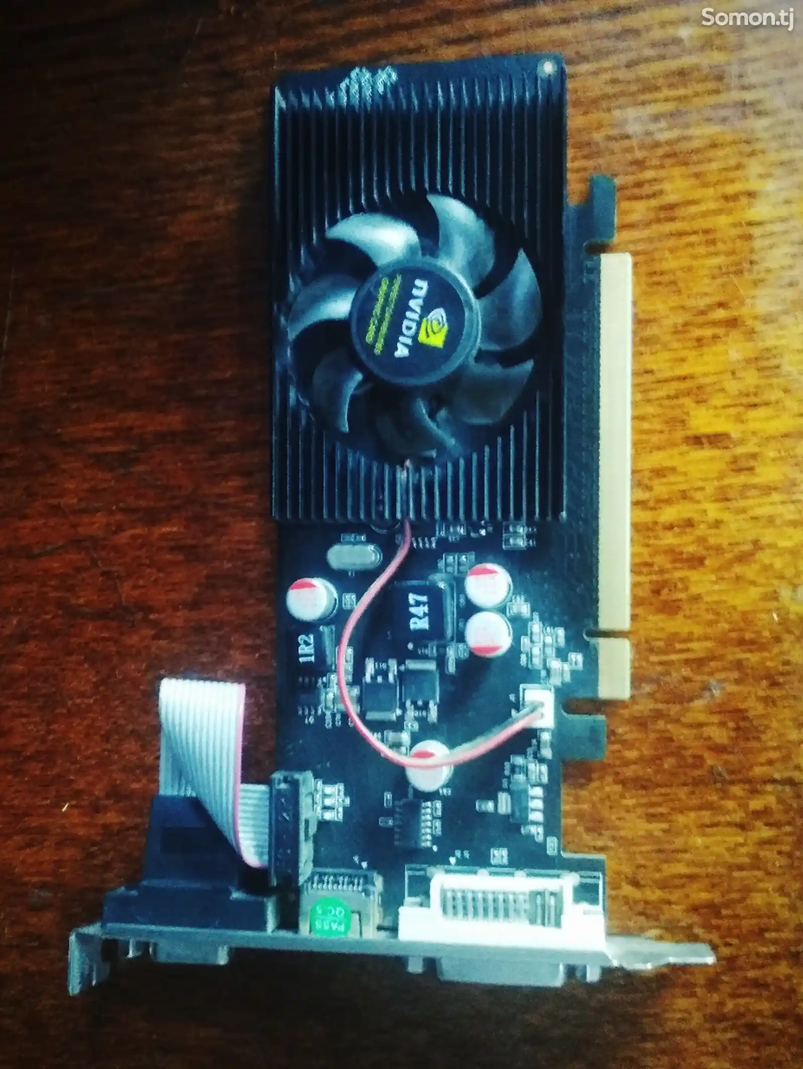 Видеокарта Nvidia GeForce GT210 1gb-3