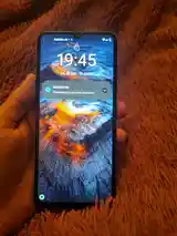 Телефон Realme-2