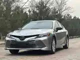 Toyota Camry, 2018-5