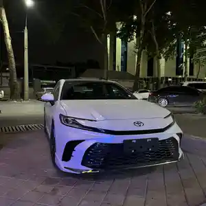 Toyota Camry, 2024