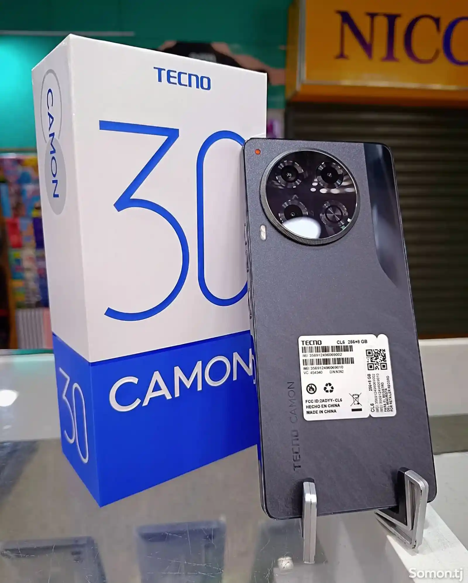 Tecno Camon 30 8+8/256Gb 2024 Global Version-1