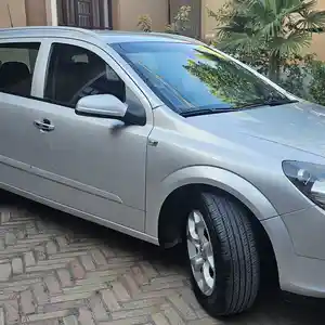 Opel Astra H, 2006