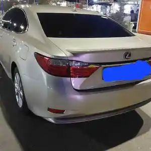 Lexus ES series, 2013