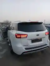 Kia Carnival, 2015-5