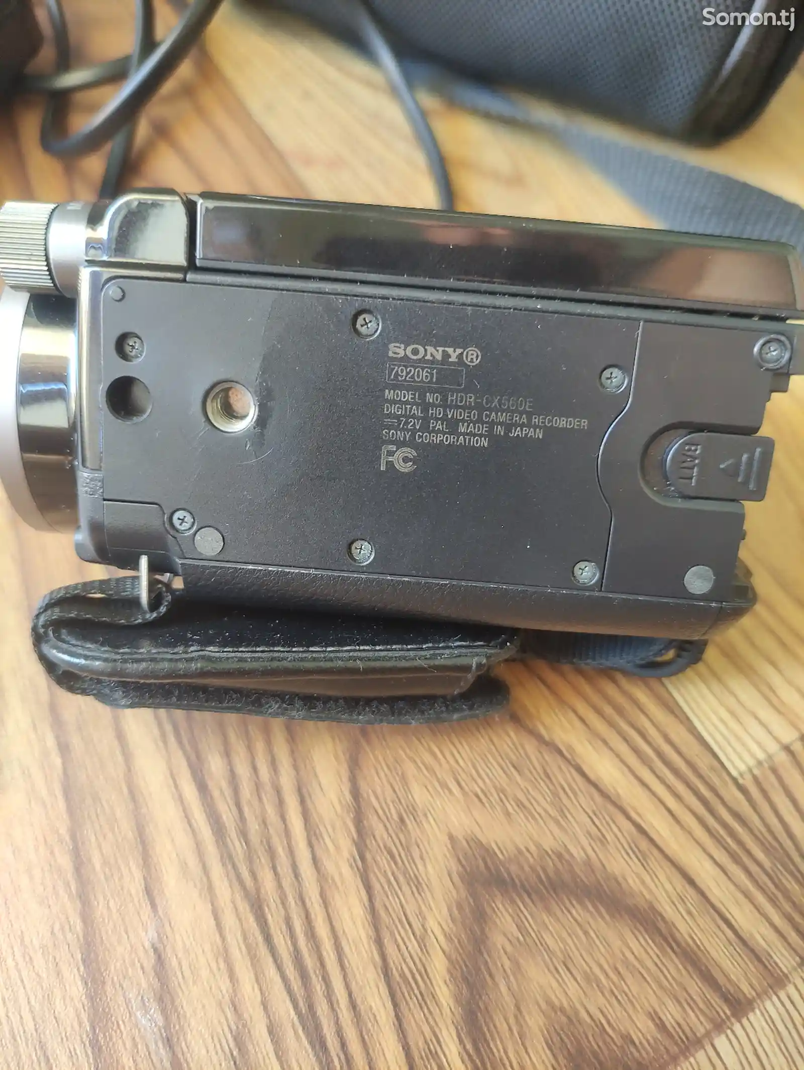 Видеокамера Sony hdr-cx560e-2