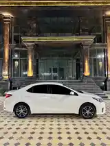 Toyota Corolla, 2015-6