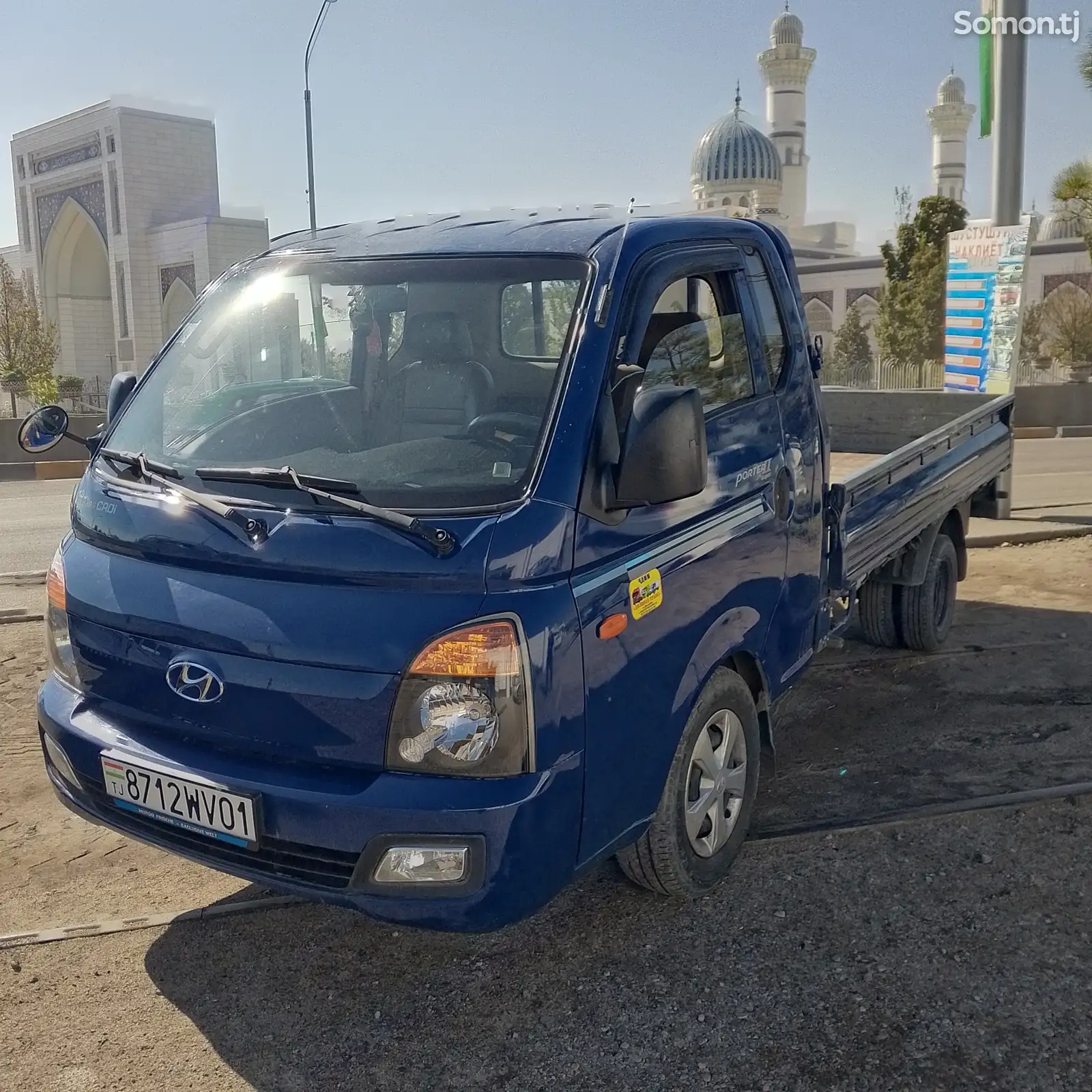 Бортовой автомобиль Hyundai Porter, 2014-1