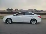 Hyundai Sonata, 2010-4