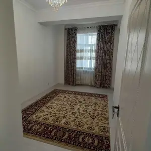 1-комн. квартира, 4 этаж, 50 м², Цирк, Молодежный, Гулистон