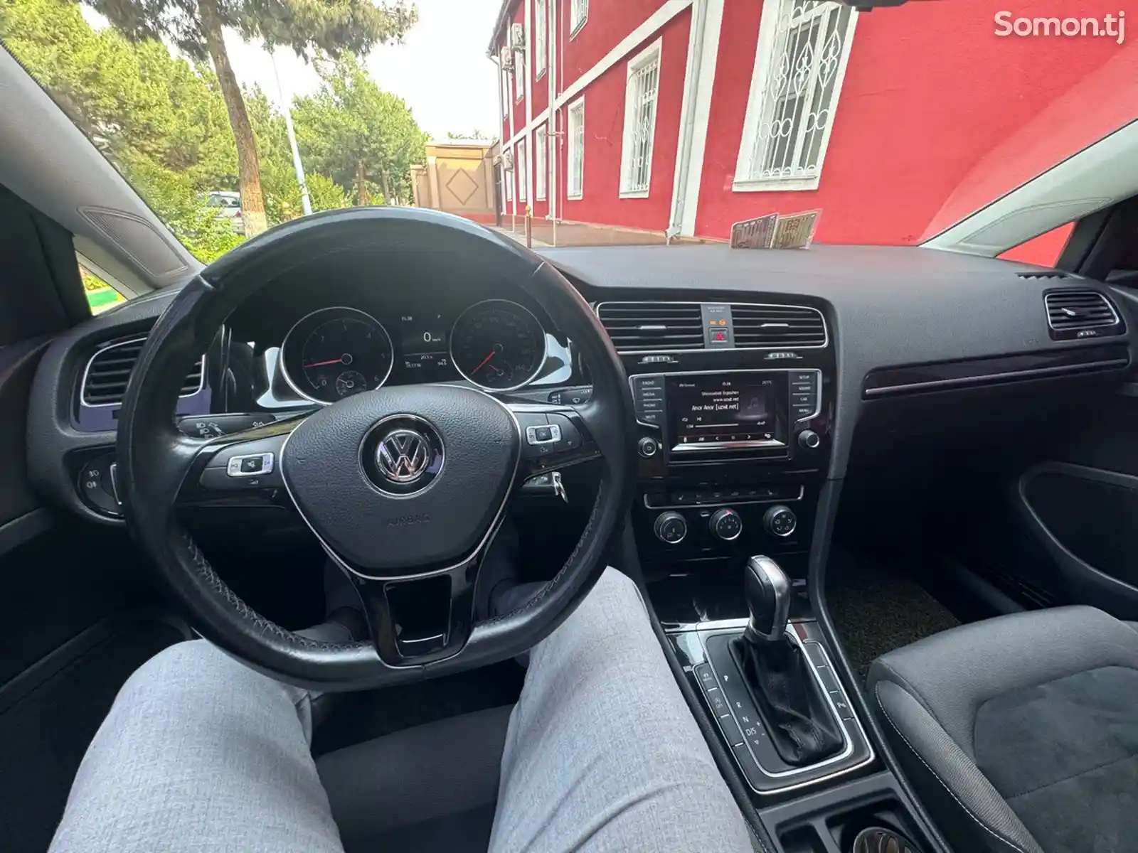 Volkswagen Golf, 2015-11