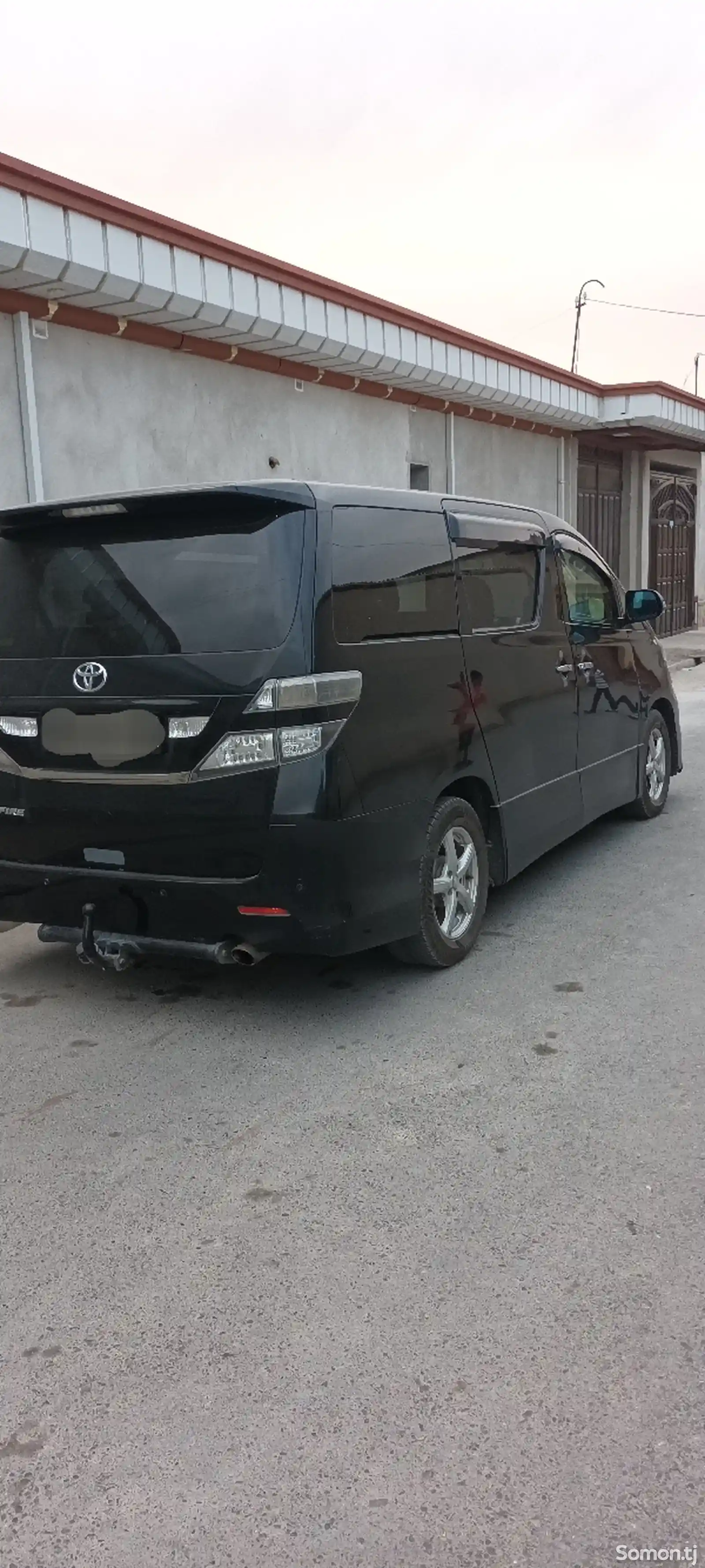 Toyota Vellfire, 2010-3