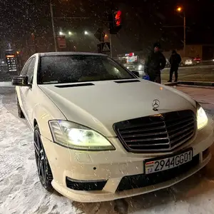 Mercedes-Benz S class, 2009