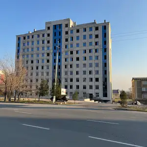 3-комн. квартира, 2 этаж, 98 м², 20мкр