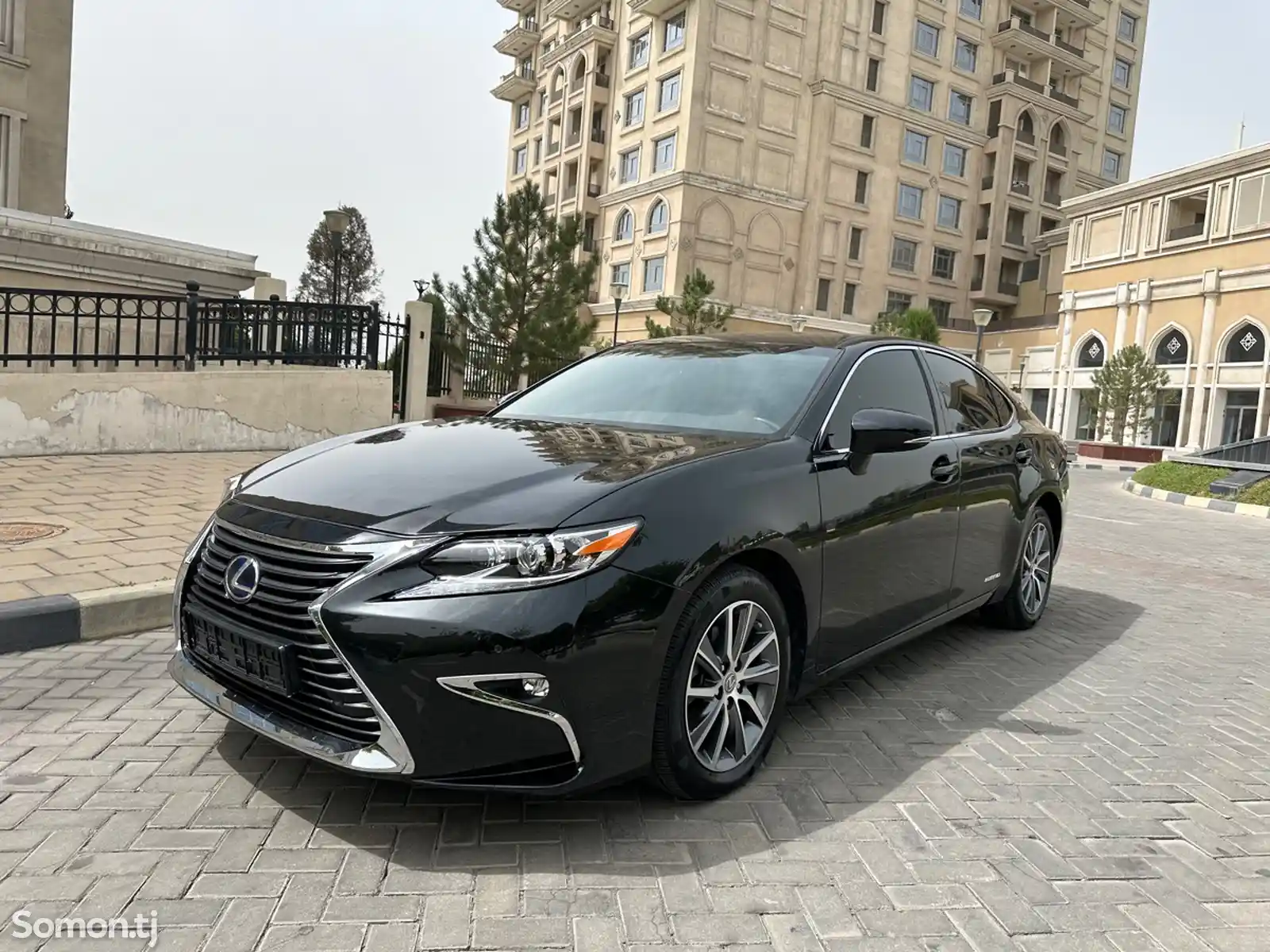 Lexus ES series, 2016-2