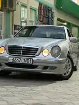 Mercedes-Benz E class, 2002-8