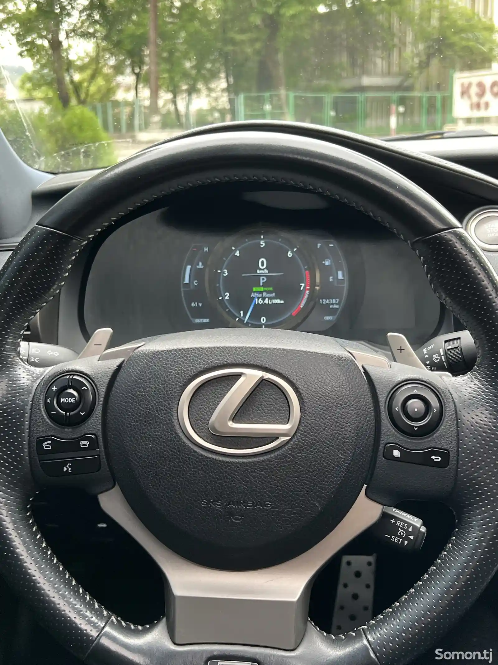 Lexus IS series, 2014-10
