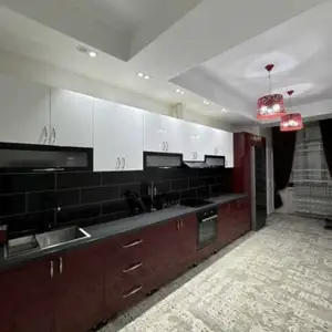 4-комн. квартира, 10 этаж, 140 м², Шомансур, проспект Айни