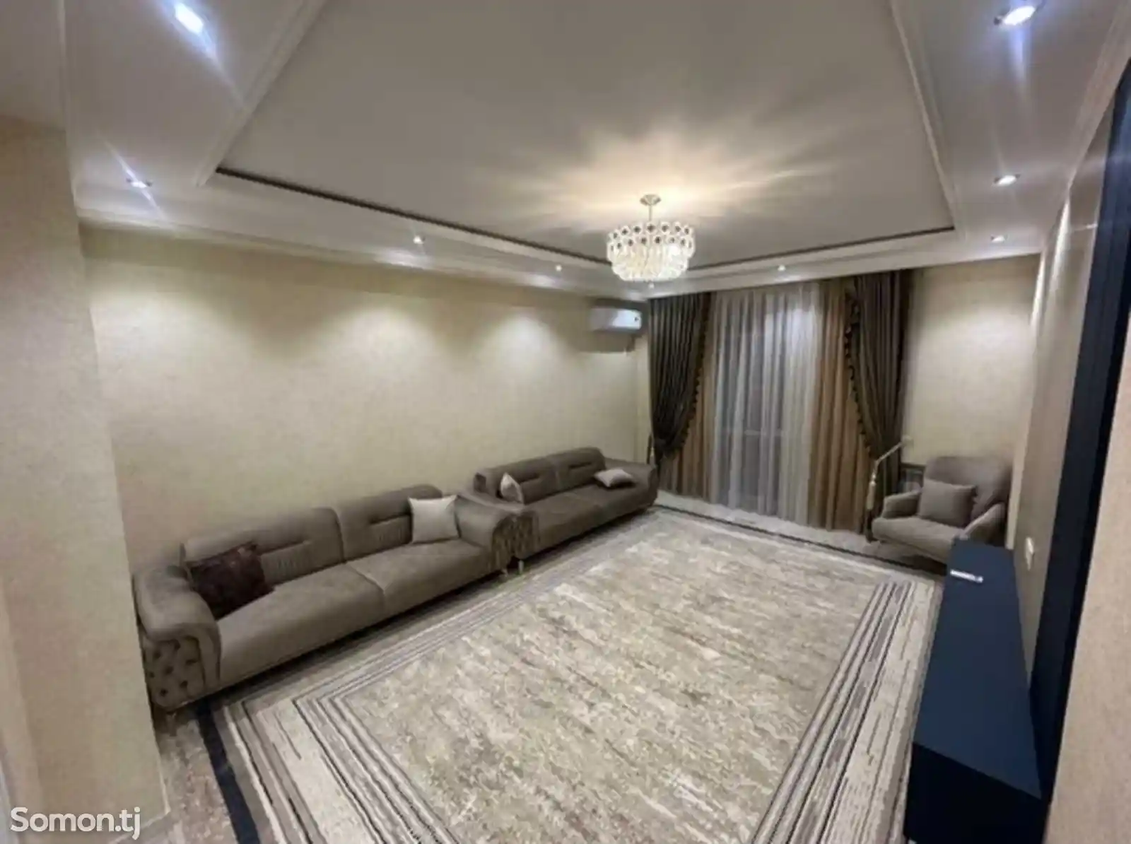 2-комн. квартира, 15 этаж, 100м², Дом печати-1