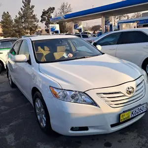 Toyota Camry, 2008