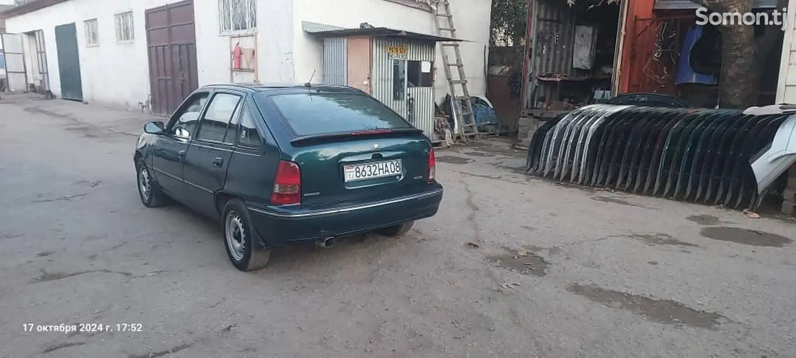 Daewoo Nexia, 1995-11