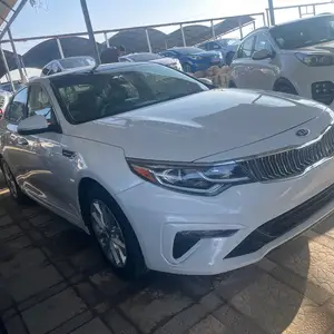 Kia Optima, 2017