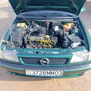 Opel Astra F, 1996