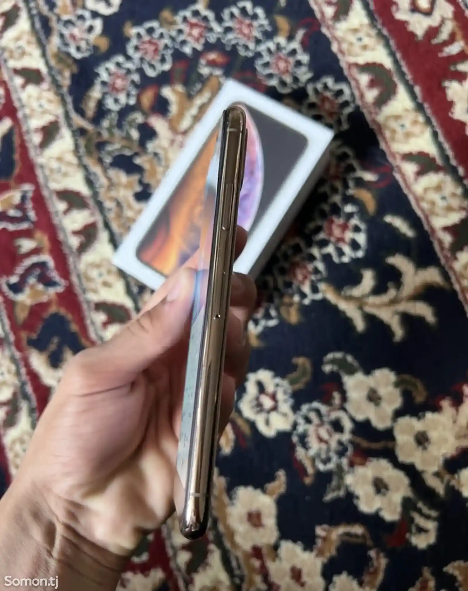 Apple iPhone Xs, 64 gb, Gold-3