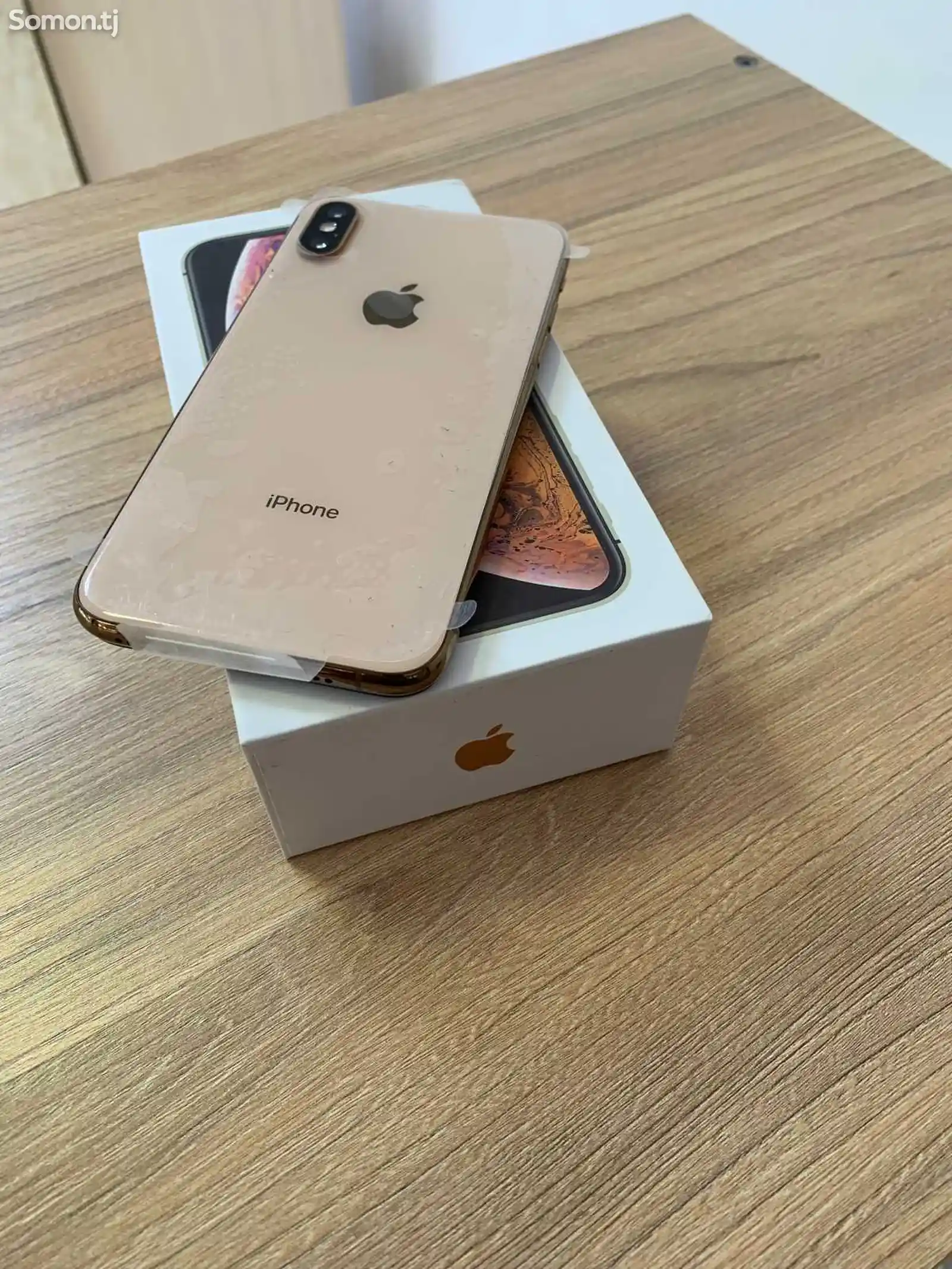 Apple iPhone Xs, 64 gb, Gold-1