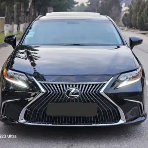 Lexus ES series, 2015