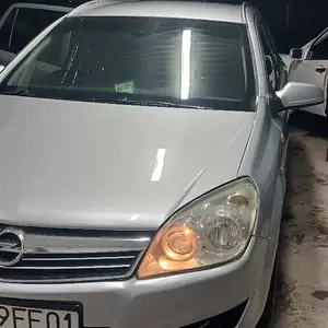 Opel Astra H, 2009