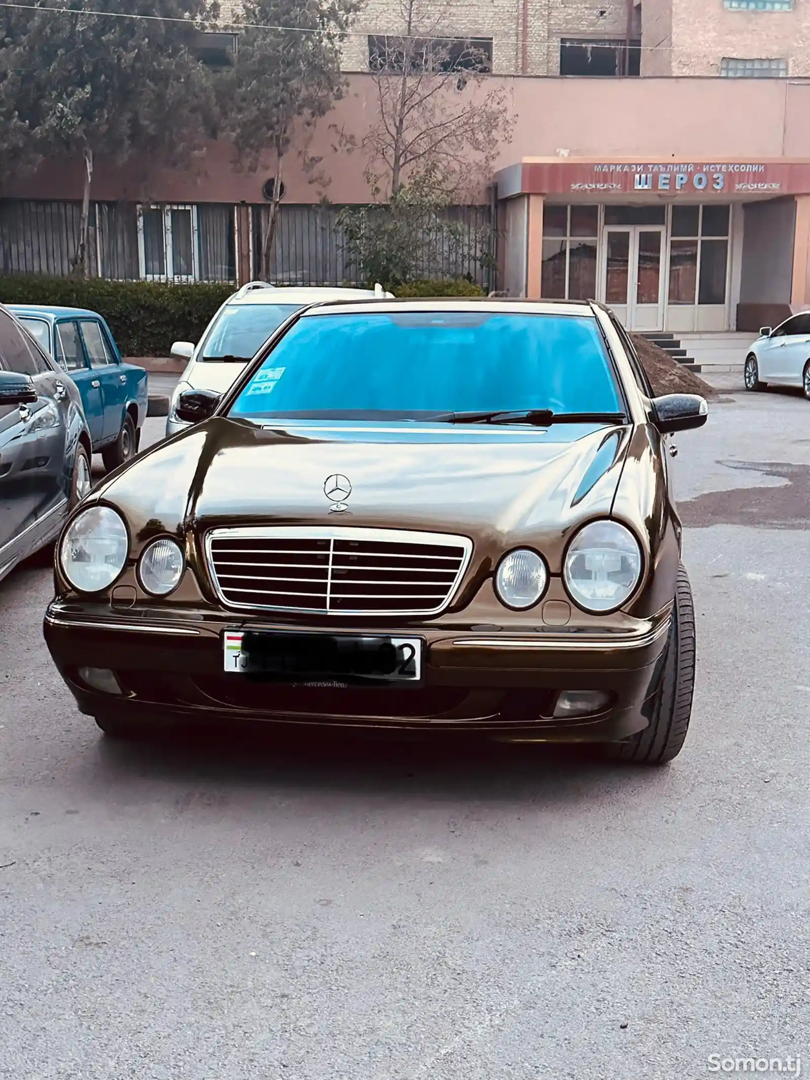 Mercedes-Benz E class, 2000-1