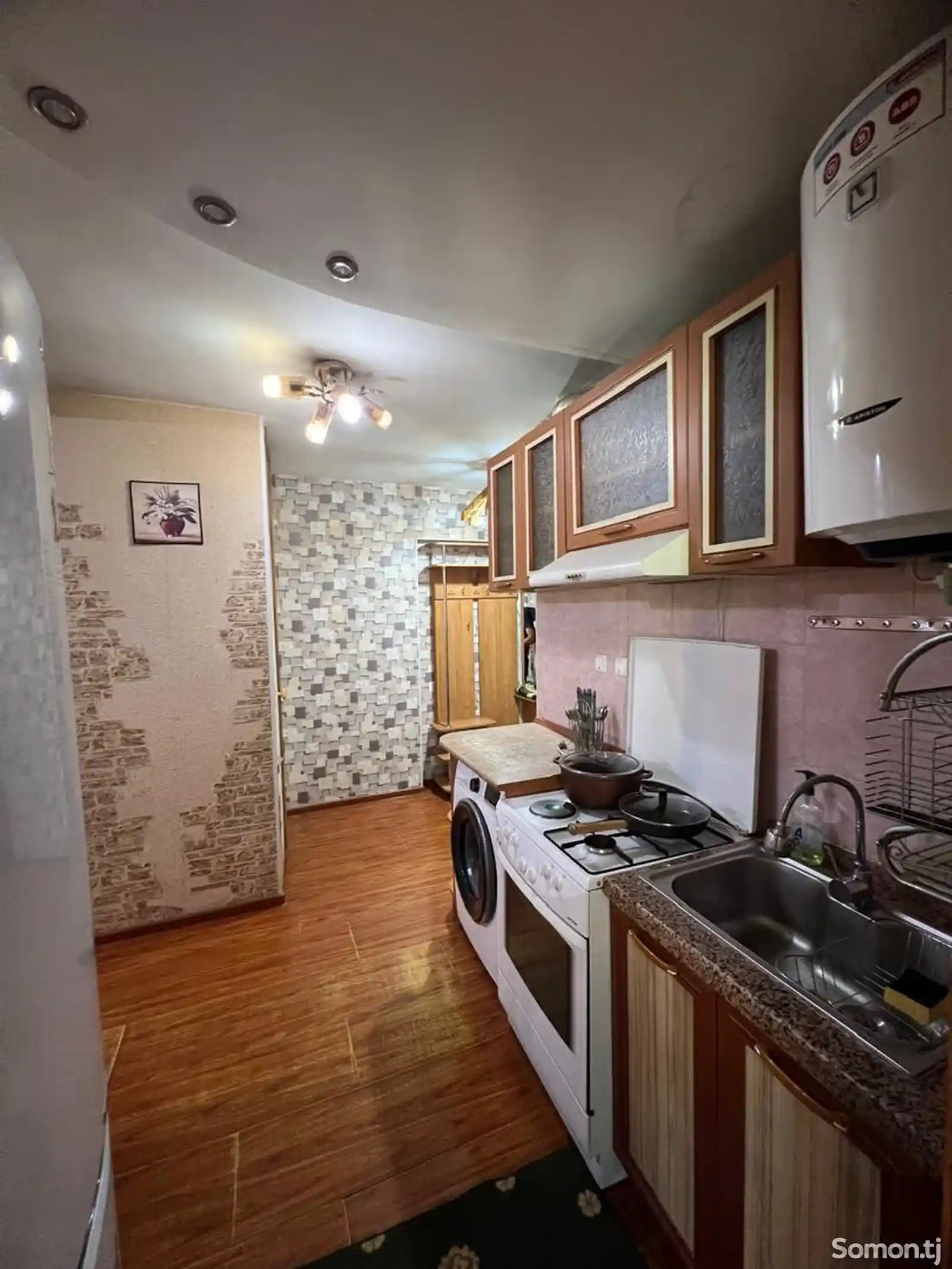 2-комн. квартира, 3 этаж, 50м², Сино-7