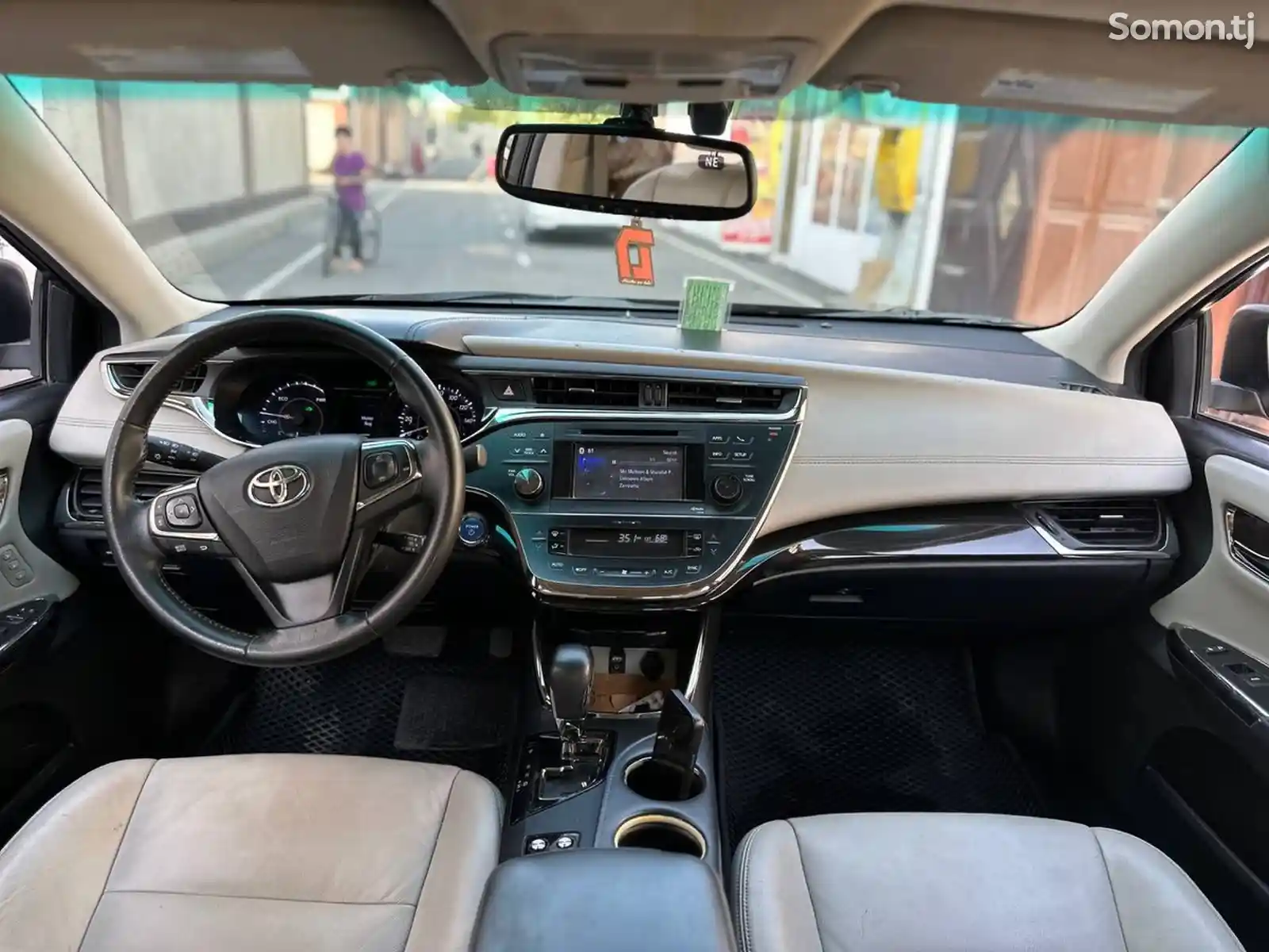 Toyota Avalon, 2015-4