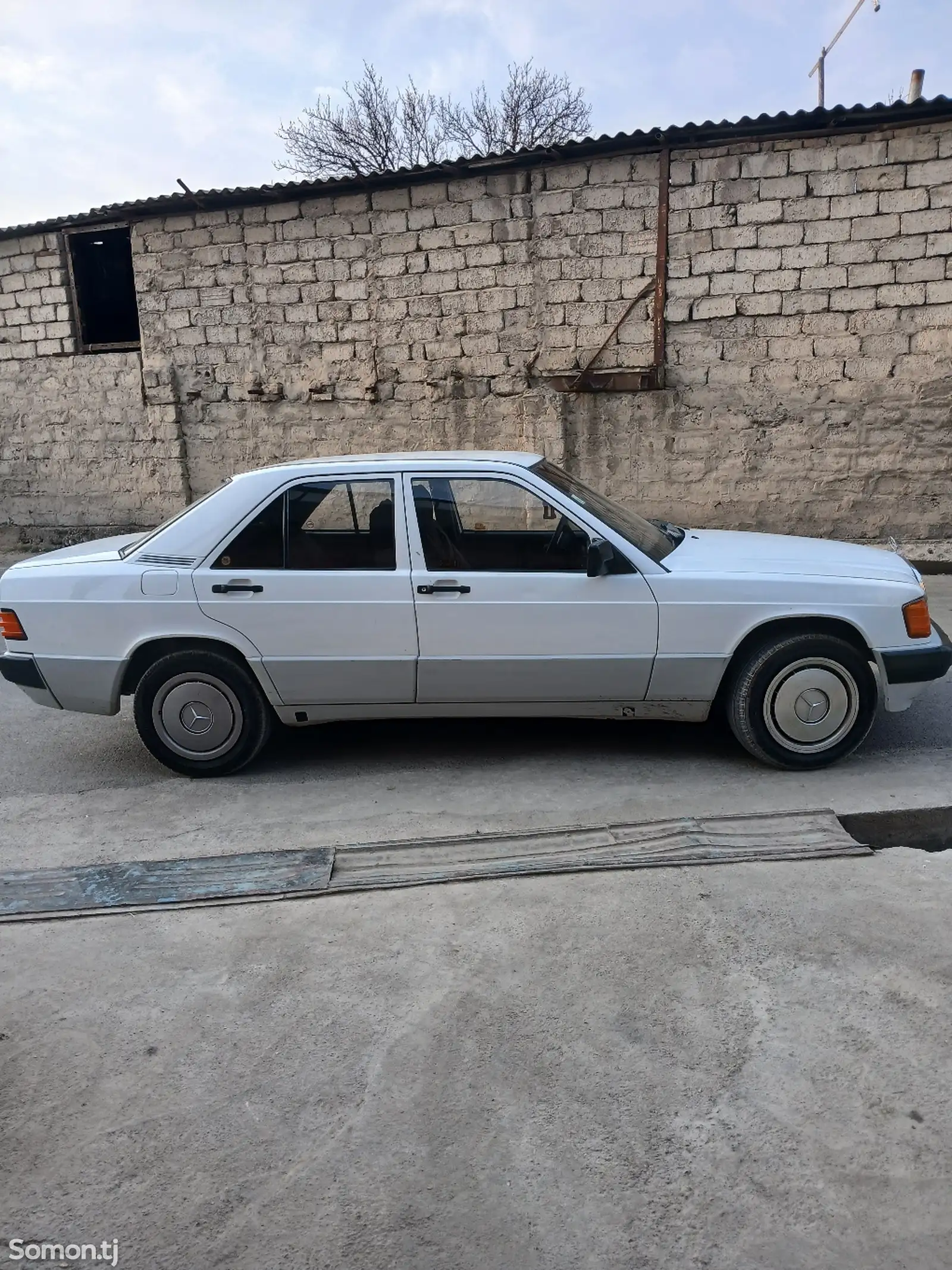 Mercedes-Benz W201, 1991-1