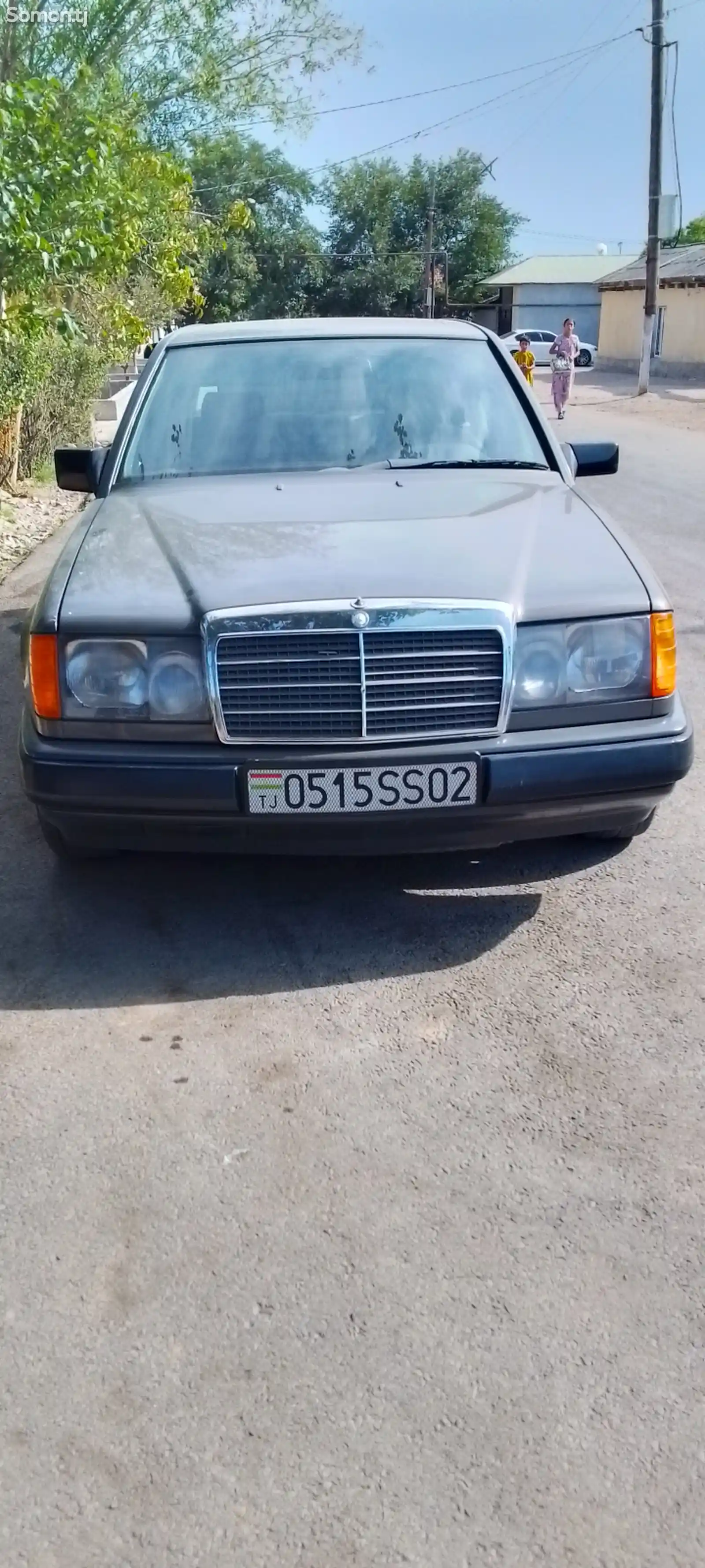 Mercedes-Benz W124, 1989-1