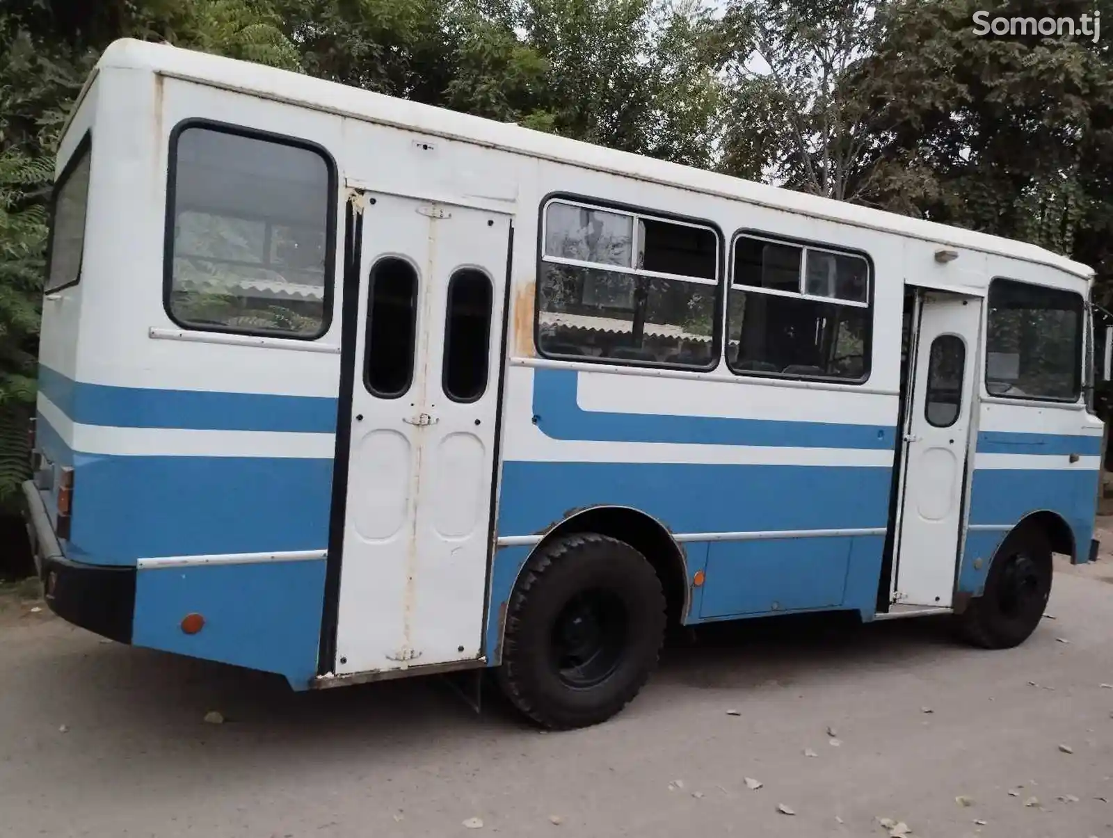 Автобус ЧАЗ-4