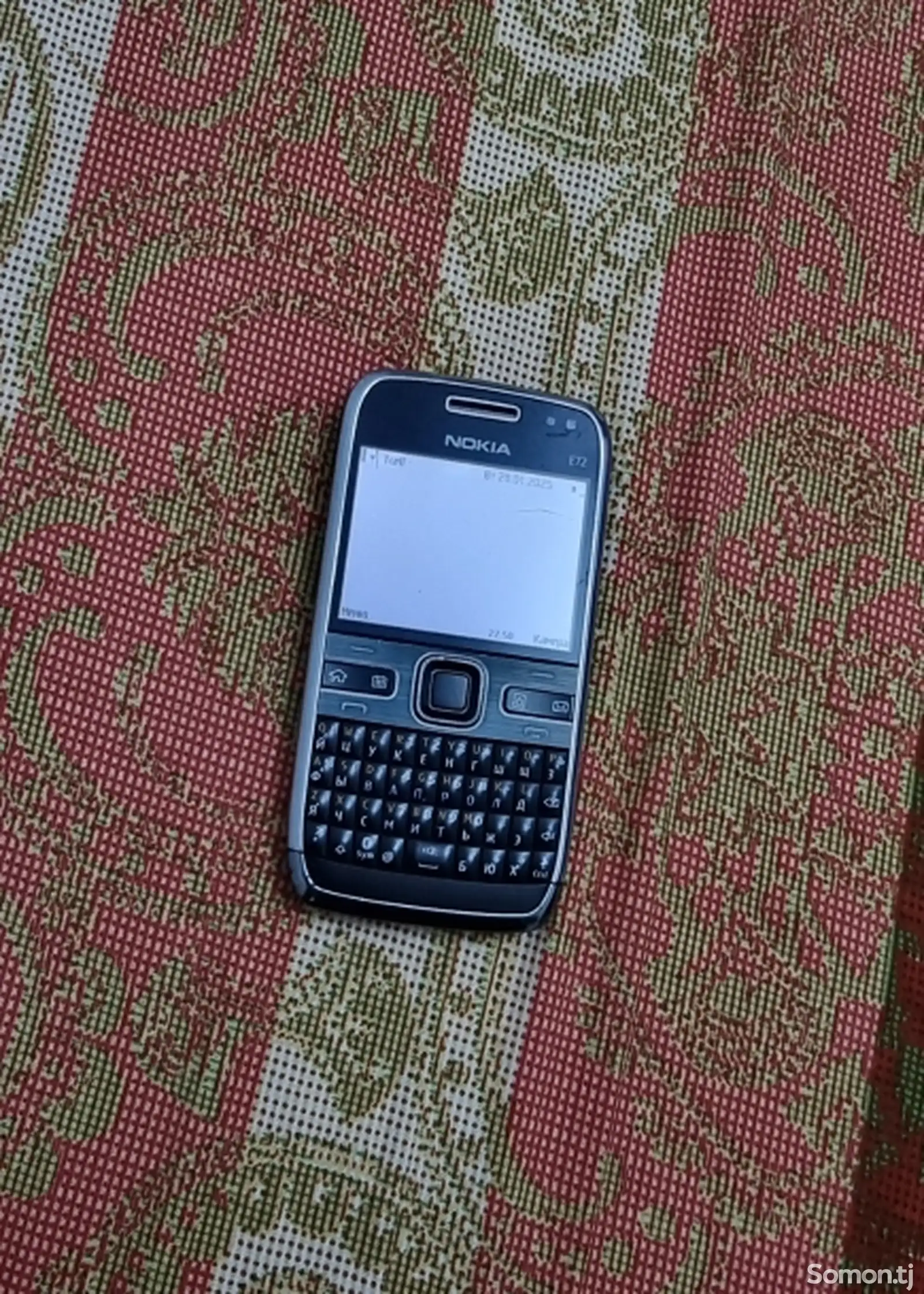 Nokia E72-1