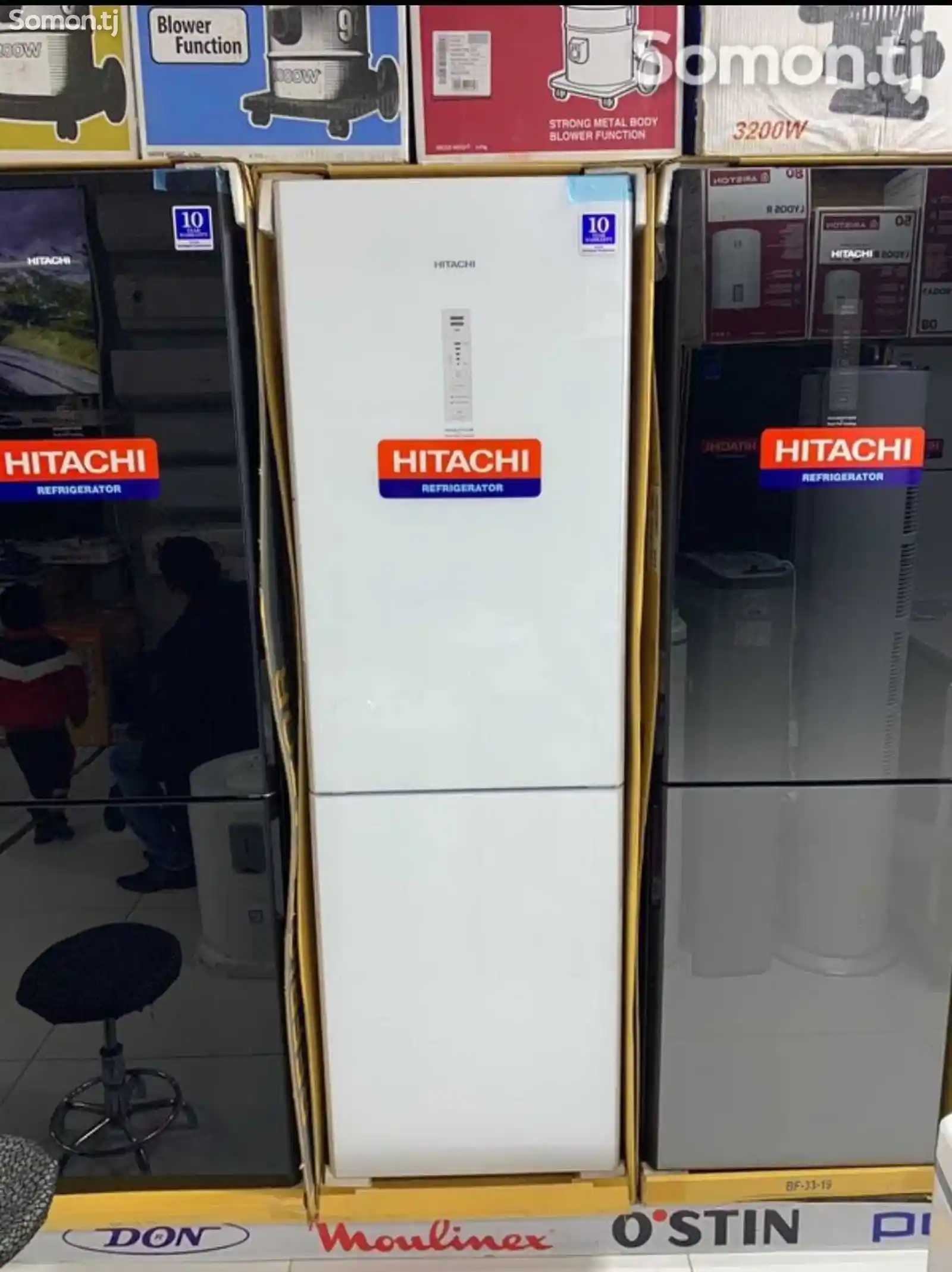 Холодильник Hitachi-1