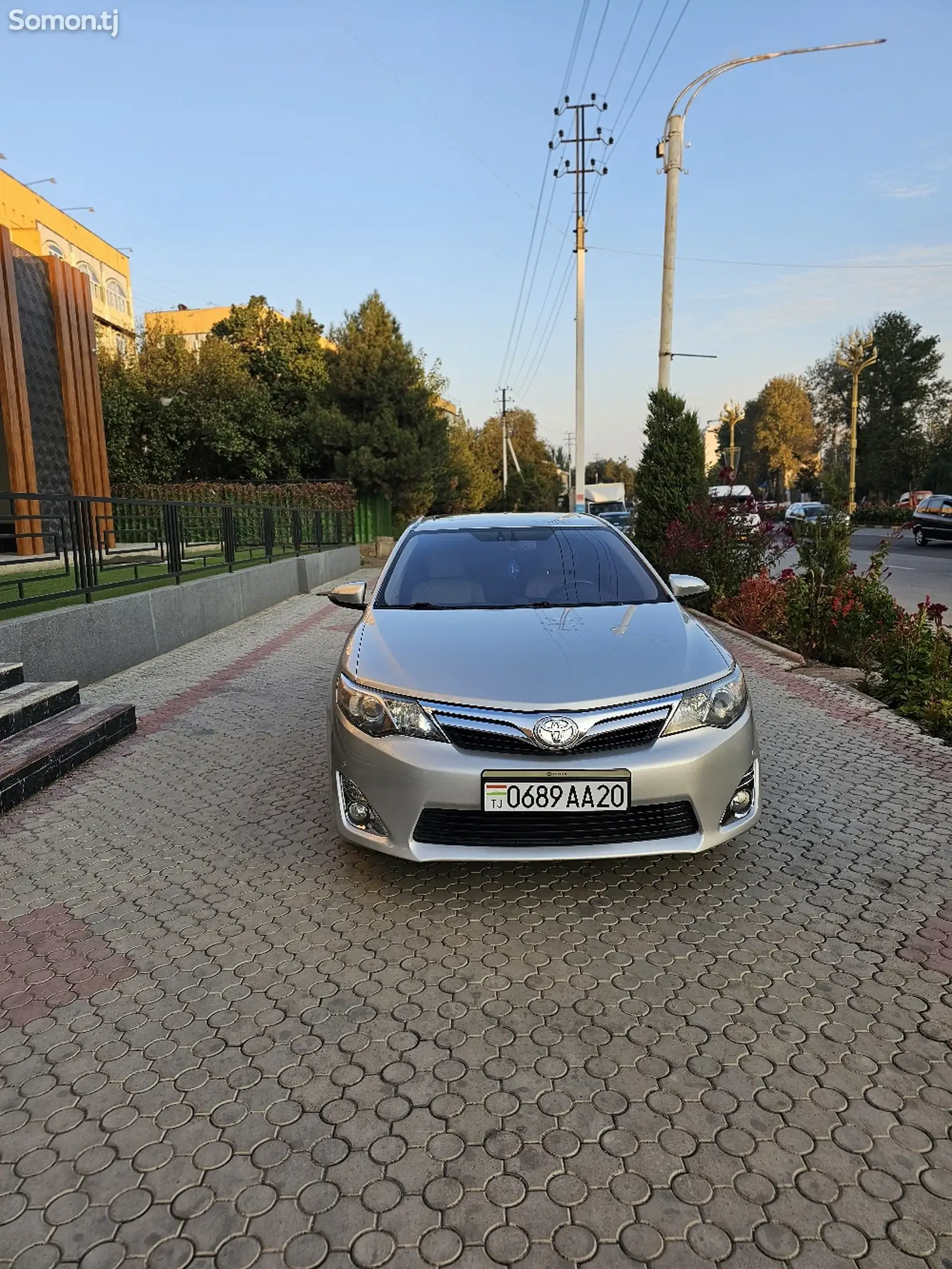 Toyota Camry, 2012-1